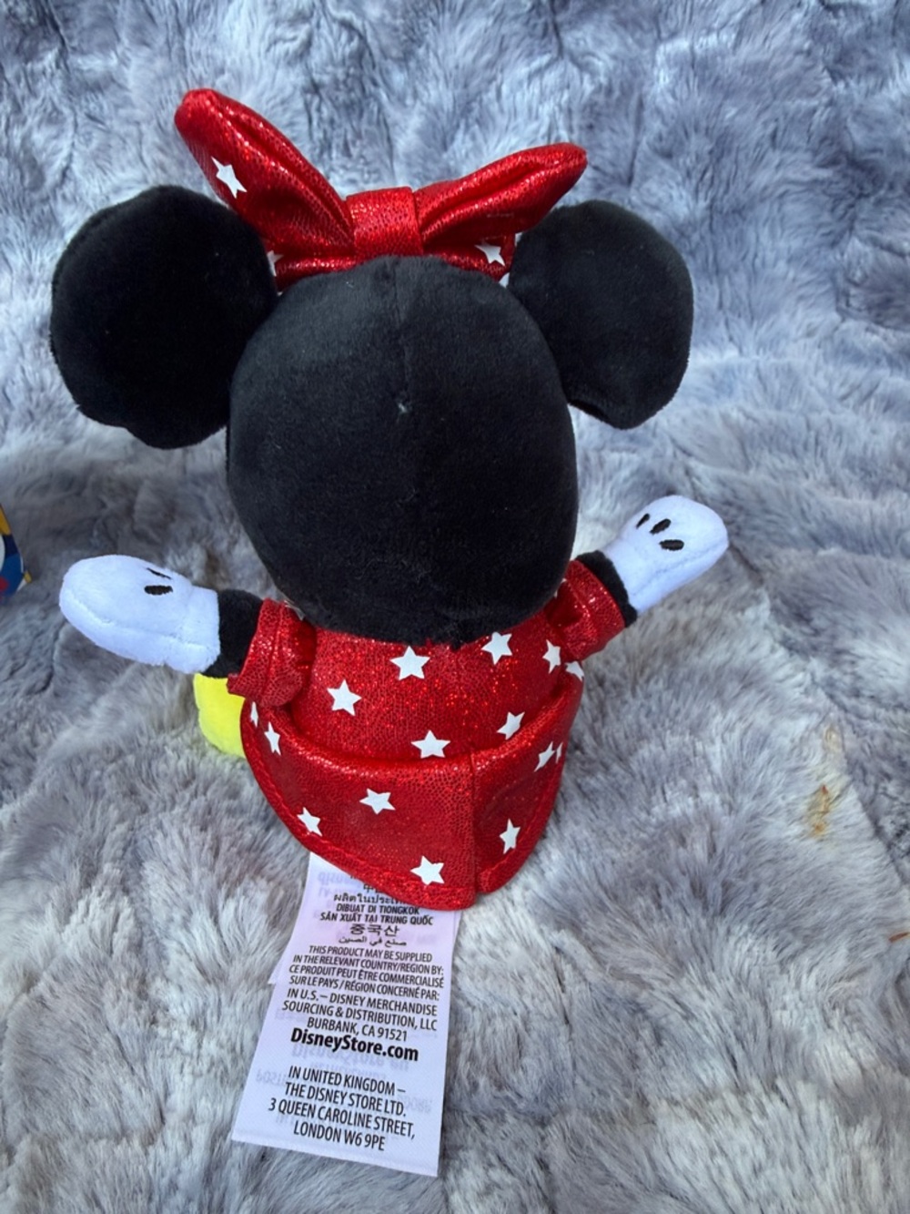 Disney Wishables Shimmer Minnie Mouse Plush - Picture 3 of 8